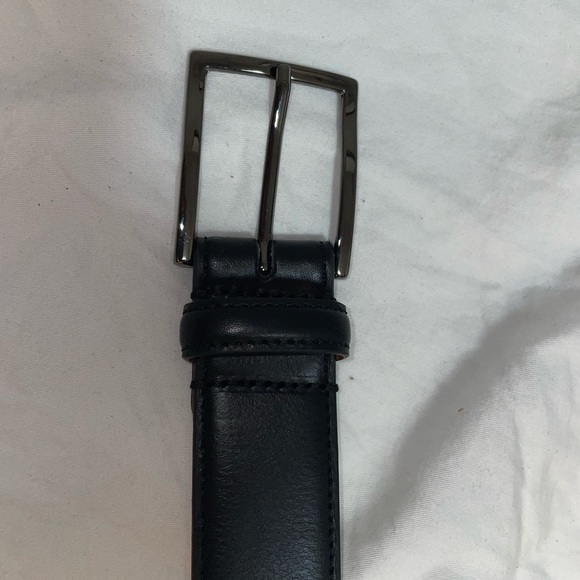 Leather belt - Picture 2 of 2